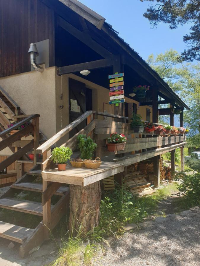 Les Pinees Hotel Chateauroux-les-Alpes Luaran gambar